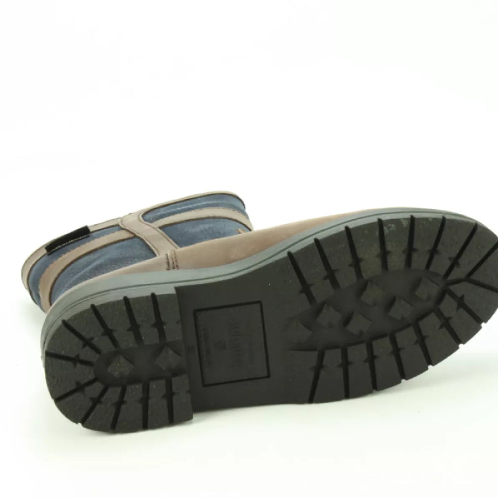 
                  
                    Dubarry Dubarry Roscommon 3992/32
                  
                