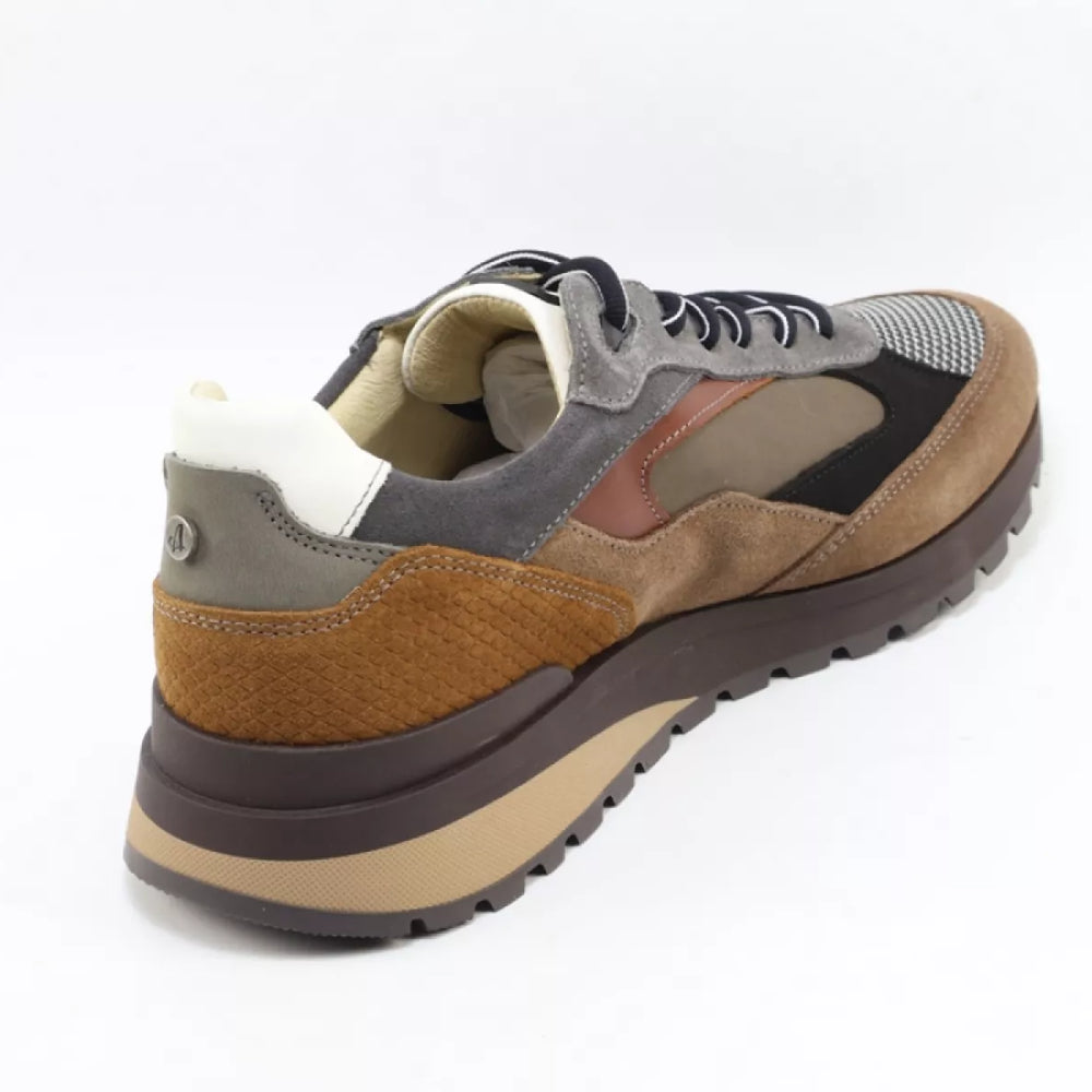 
                  
                    Australian Australian Sparrow 1700.01-L58
                  
                