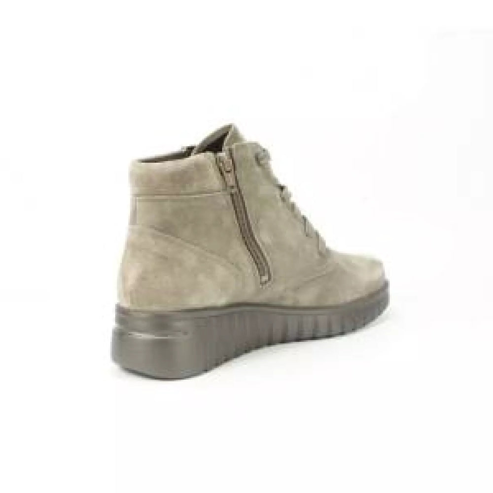 
                  
                    Hartjes Hartjes Country Boot 2202/30 09.00
                  
                