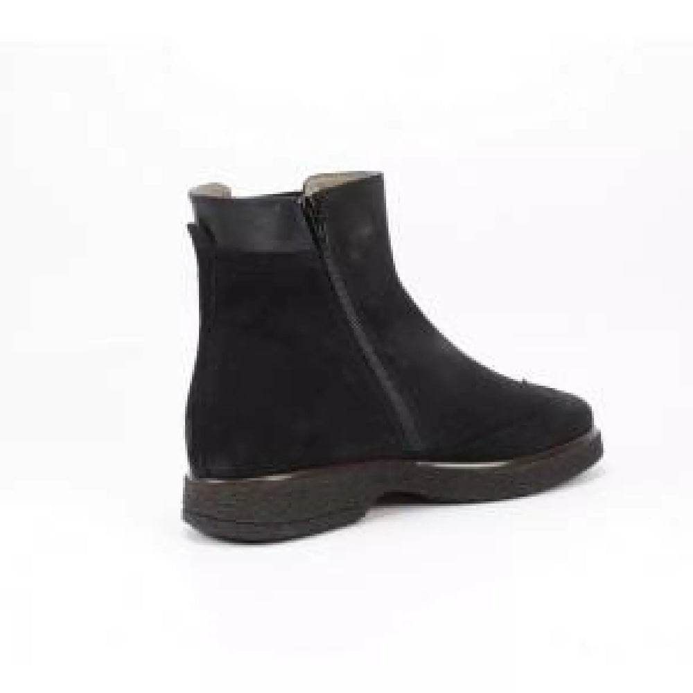 
                  
                    DLSport DLSport 5909 velour river
                  
                