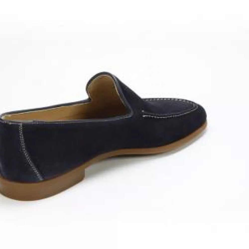 
                  
                    MAGNANNI MAGNANNI 22221
                  
                