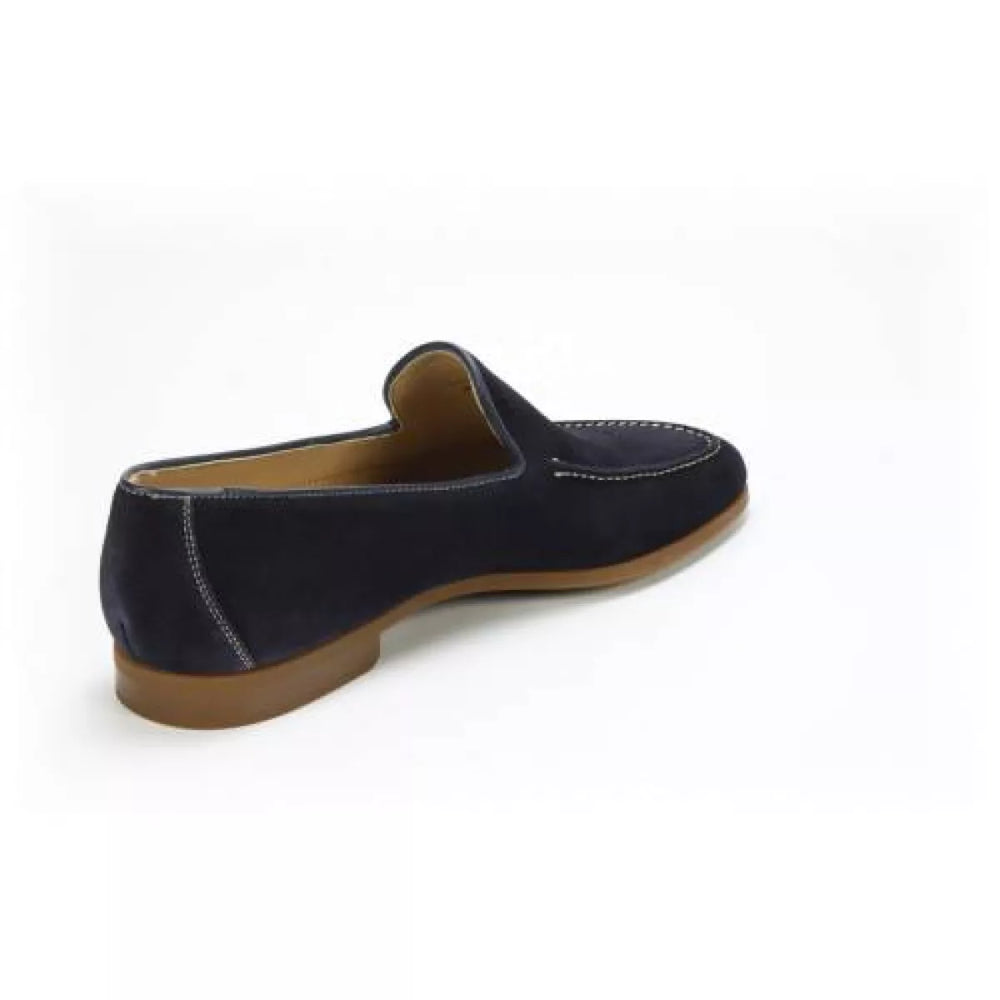 
                  
                    MAGNANNI MAGNANNI 22221
                  
                