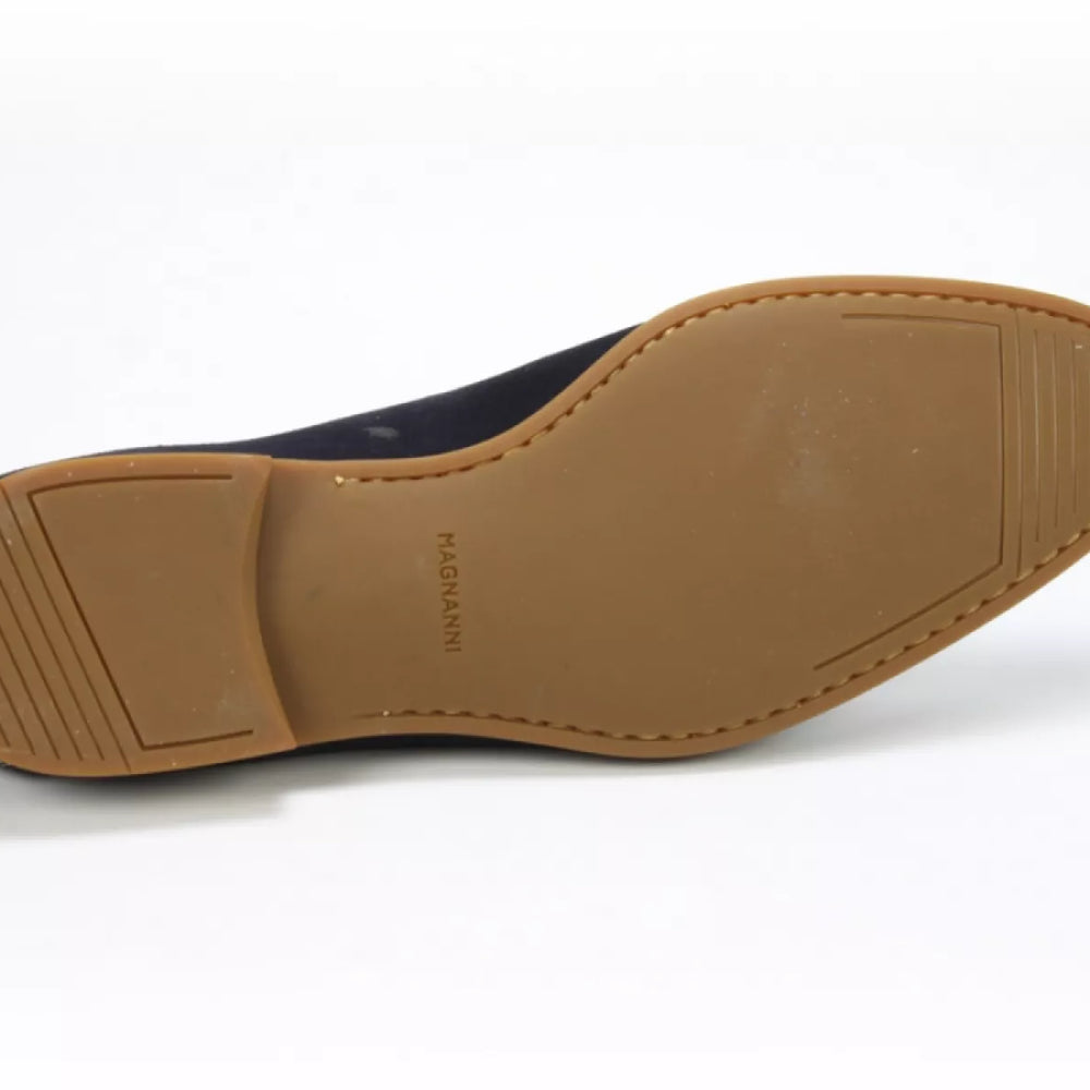 
                  
                    MAGNANNI MAGNANNI 22221
                  
                