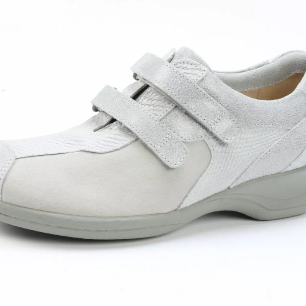 
                  
                    XSENSIBLE XSENSIBLE Lucia 10027.2.634
                  
                